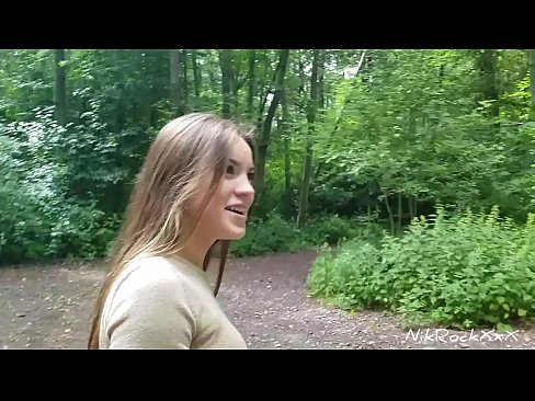 ❤️ Evelini sem predlagal, da bi seksala na javnem mestu! Rekla je da. Potem sem jo zajebal v rit in ji naredil spermo v usta. Nato se je posrkala. ❤️❌ Fuck video na sl.dreamypassionatespotlight.ru ❤