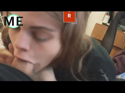 ❤️ Grlo kurac, raztrgane hlačne nogavice in raztrgane pete lepo spoznati ❤️❌ Fuck video na sl.dreamypassionatespotlight.ru ❤